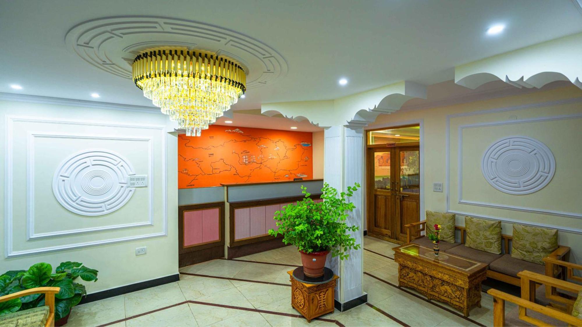 לה Hotel Om Ladakh מראה חיצוני תמונה